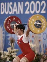 Ri gives N. Korea 1st gold with world record lift